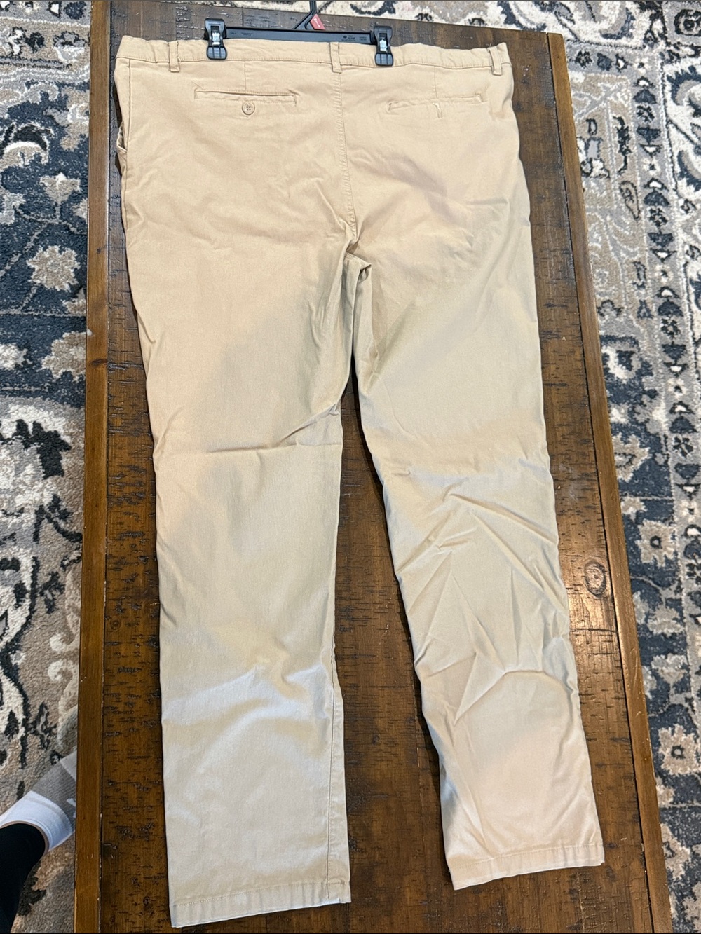 Galaxy By Harvic Light Beige Chino Pants - Picture 2 of 3